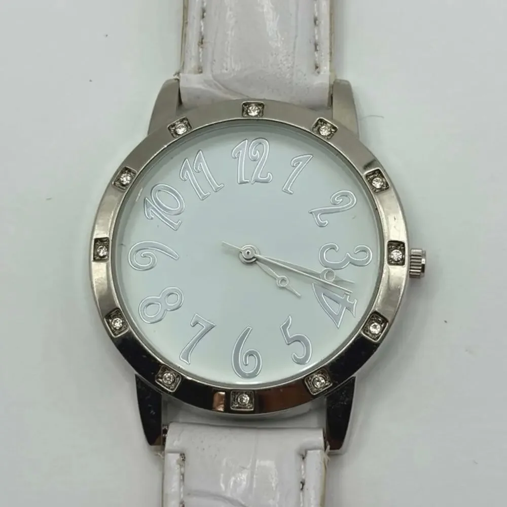Silver & White Men’s Watch
